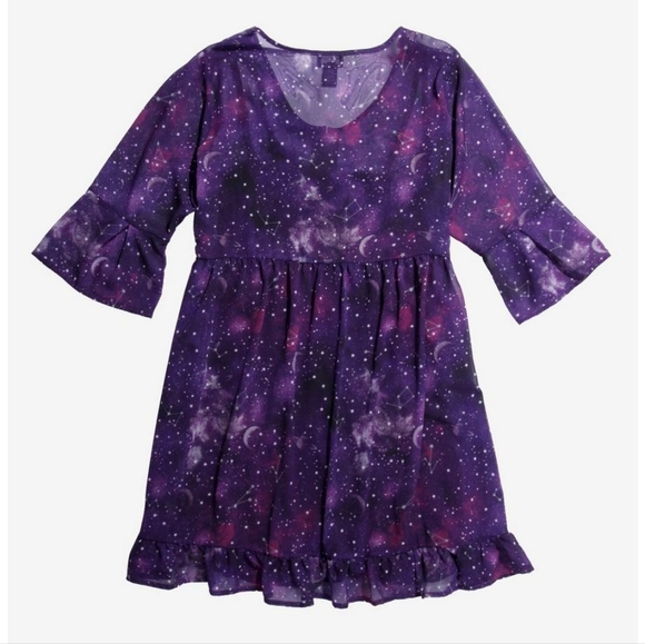 ⭐Purple Chiffon Galaxy Dress - Plus size 1X - NWOT Hot Topic Midnight H… - Picture 2 of 7